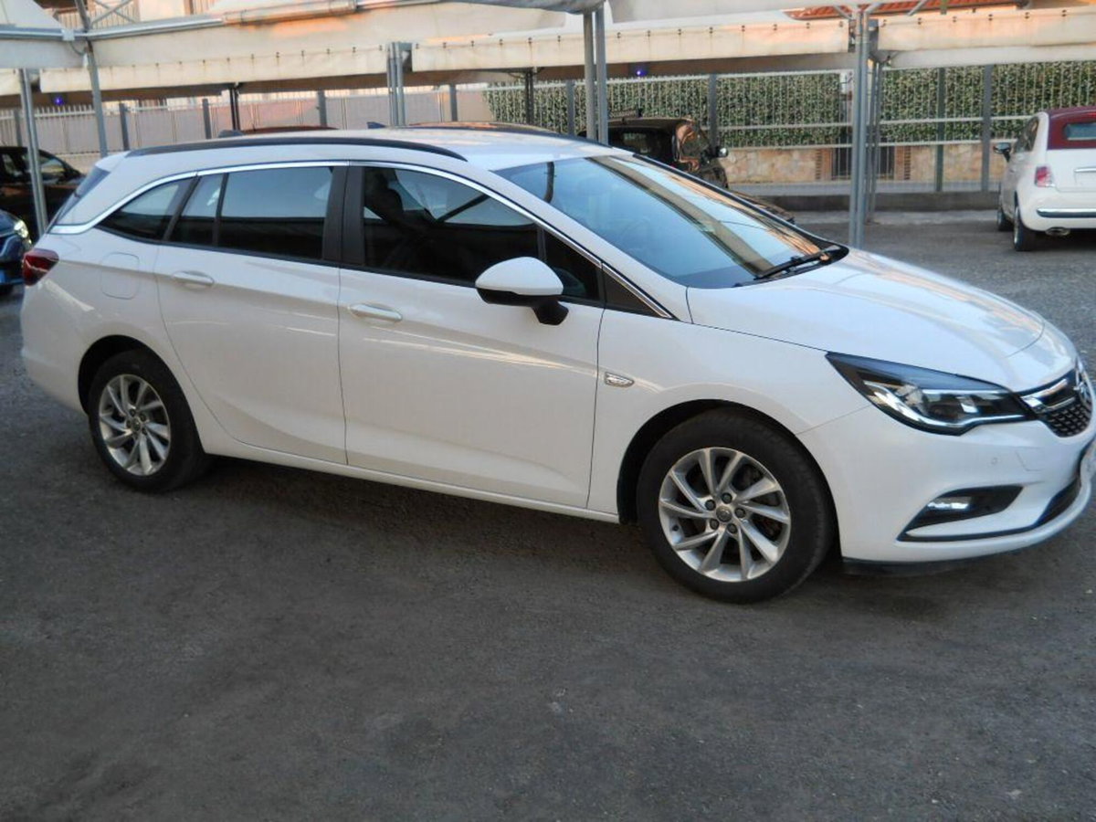 Opel Astra Station Wagon 1.6 CDTi 136CV aut. Sports Dynamic (5)