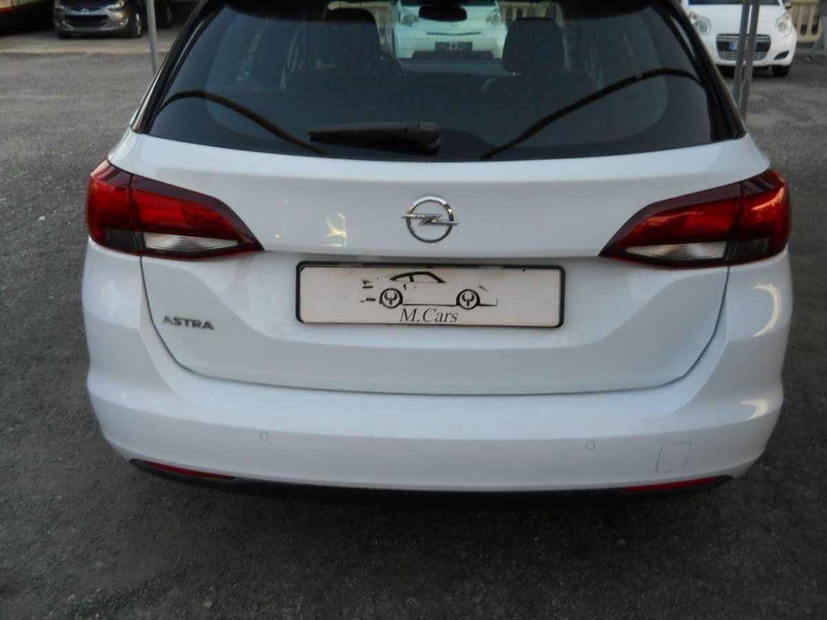 Opel Astra Station Wagon 1.6 CDTi 136CV aut. Sports Dynamic (9)