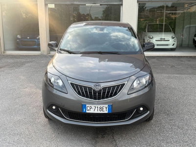 Lancia Ypsilon 1.0 FireFly 5 porte S&S Hybrid Ecochic Silver (3)
