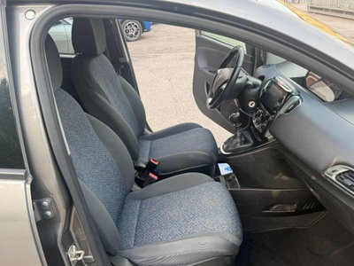 Lancia Ypsilon 1.0 FireFly 5 porte S&S Hybrid Ecochic Silver (6)