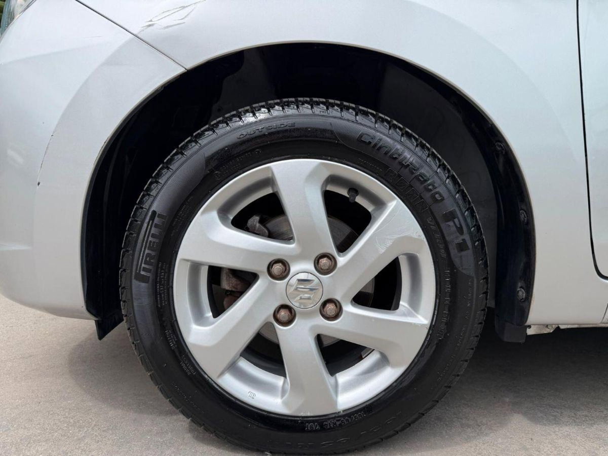 Suzuki Celerio 1.0 Style (19)