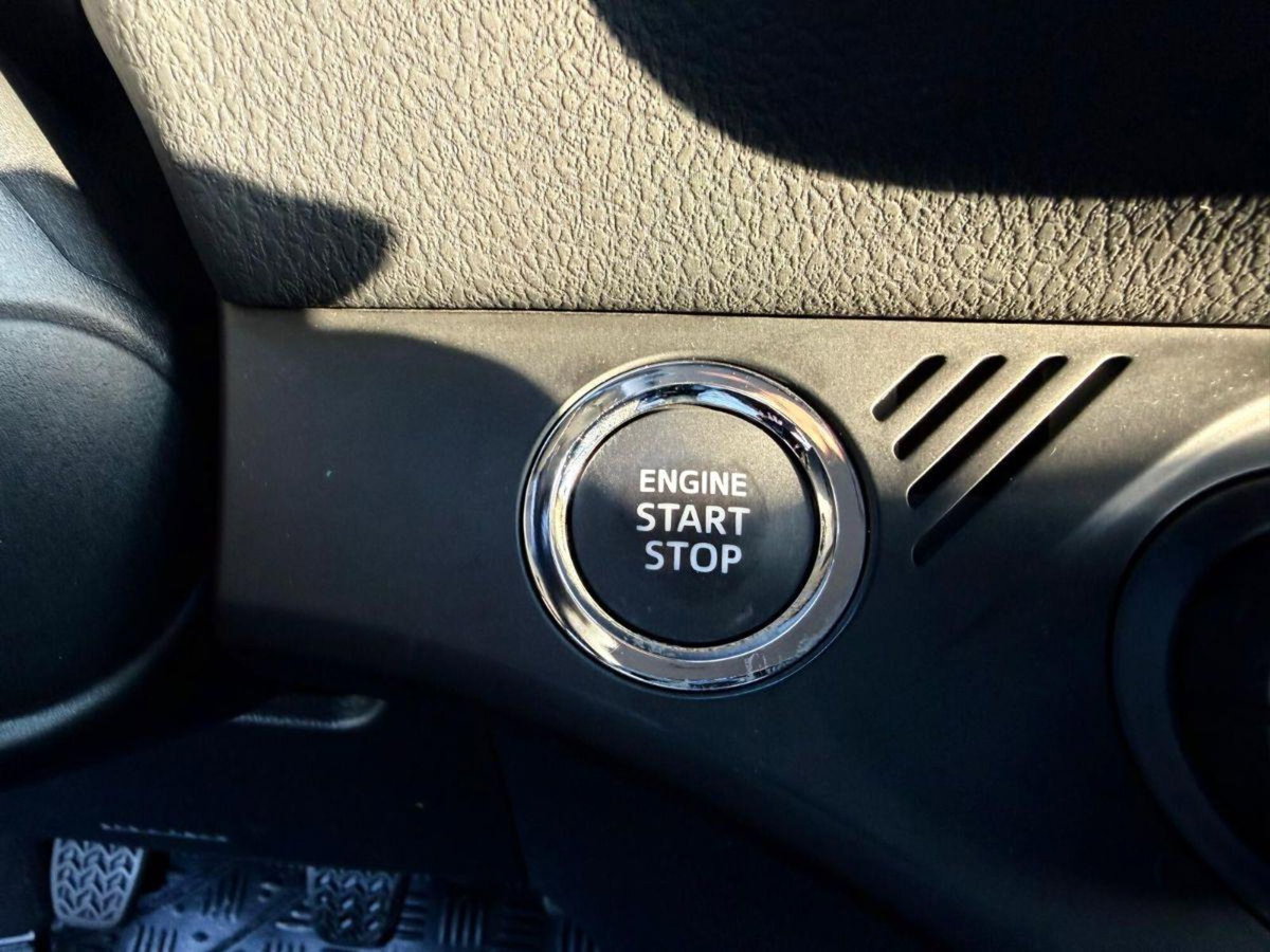 Toyota Yaris D-4D cat 5 porte (16)