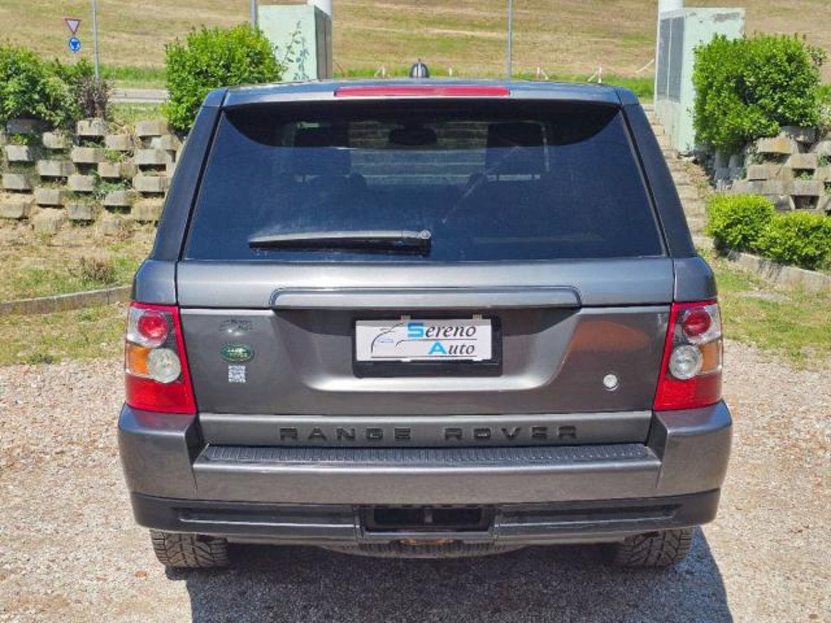 Land Rover Range Rover Sport 2.7 TDV6 HSE (8)