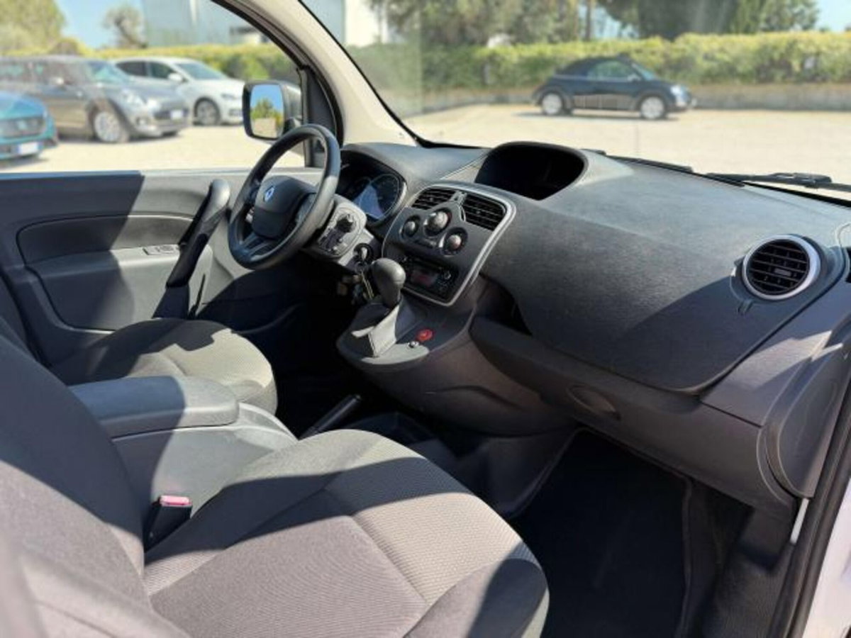 Renault Kangoo 1.5 dCi 90CV 5 porte Live (7)