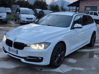 BMW Serie 3 Touring 320d  Sport usata