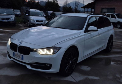 BMW Serie 3 Touring 320d  Sport (2)