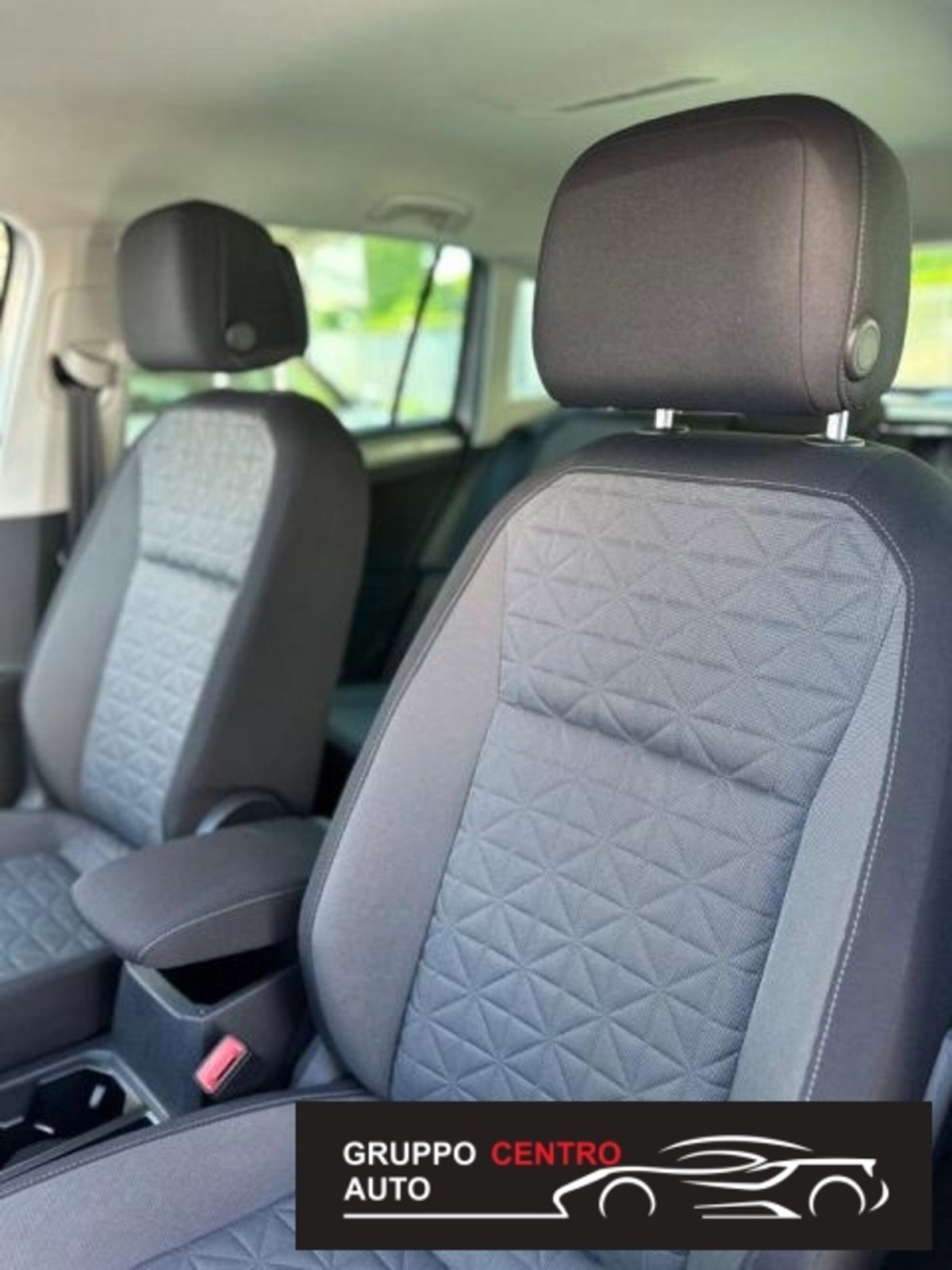 Volkswagen Tiguan 2.0 TDI 150 CV SCR DSG 4MOTION Life (15)