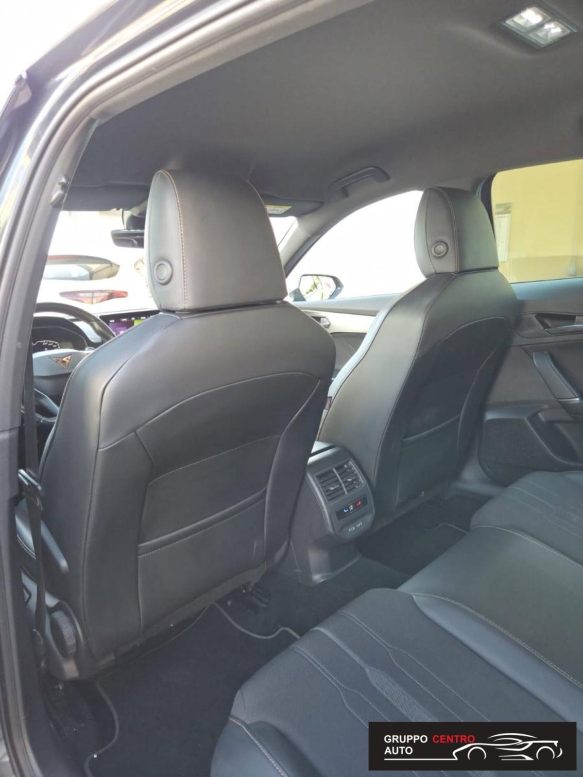 Cupra Formentor Formentor 1.4 e-Hybrid DSG (19)