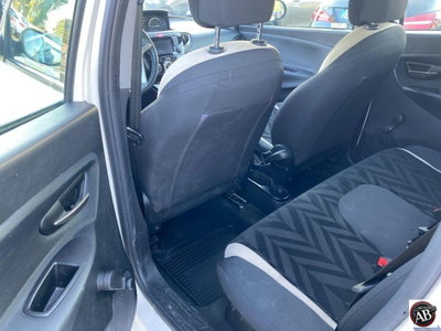 Lancia Ypsilon 1.3 MJT 16V 95 CV 5 porte S&S Gold (16)