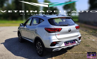 Mg ZS ZS 1.5 Luxury (2)