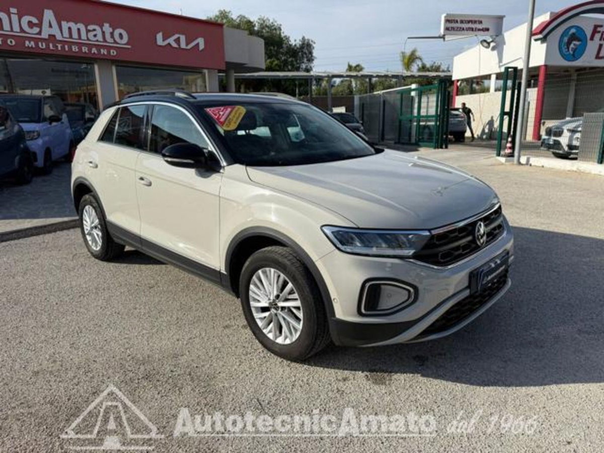 Volkswagen T-Roc 1.0 TSI Life (2)