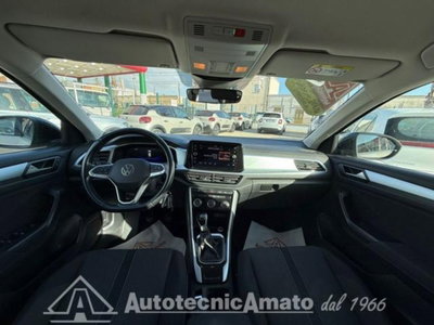 Volkswagen T-Roc 1.0 TSI Life (6)
