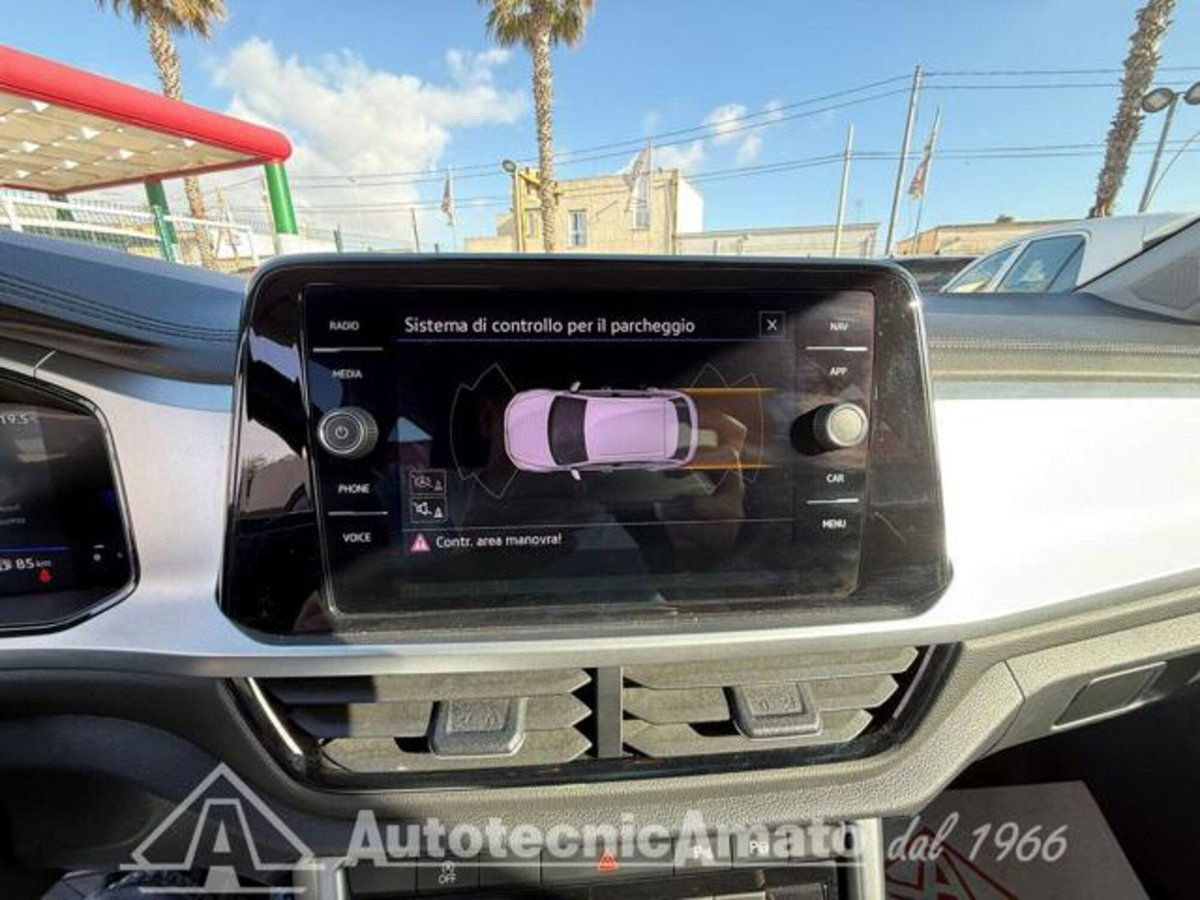 Volkswagen T-Roc 1.0 TSI Life (7)