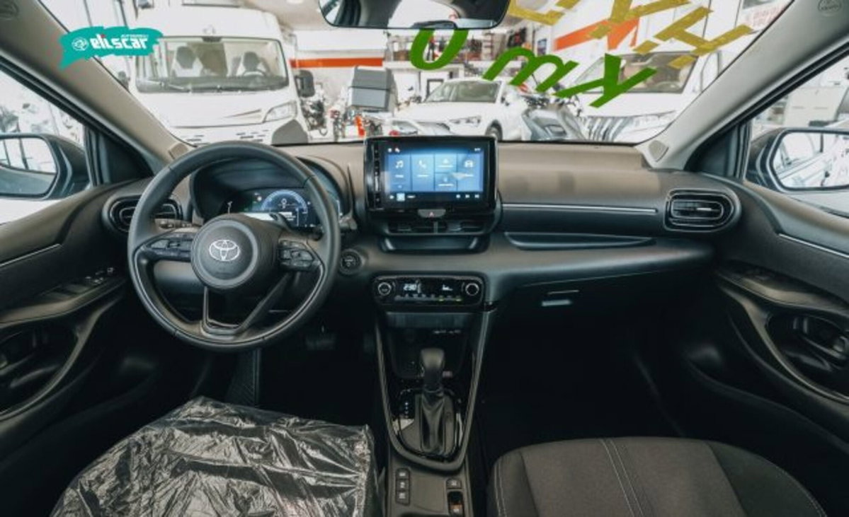 Toyota Yaris Cross 1.5 Hybrid 5p. E-CVT Premiere (7)