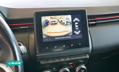 Renault Clio Full Hybrid E-Tech 140 CV 5 porte R.S. Line (8)