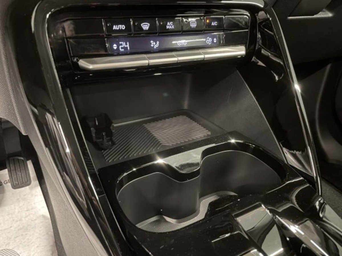 Citroen C3 Aircross 1.2 puretech turbo Plus 100cv (10)