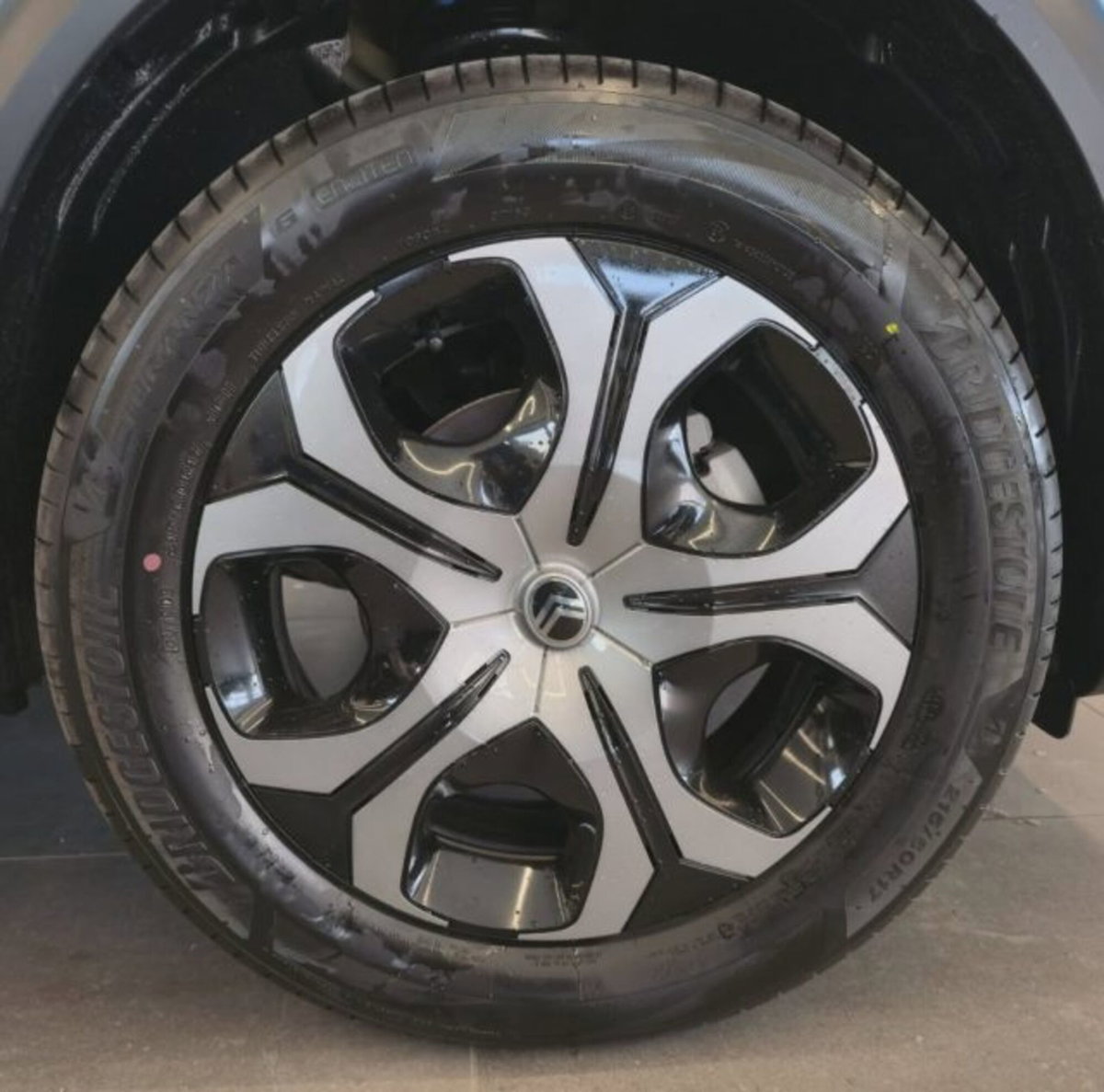 Citroen C3 Aircross 1.2 puretech turbo Plus 100cv (19)