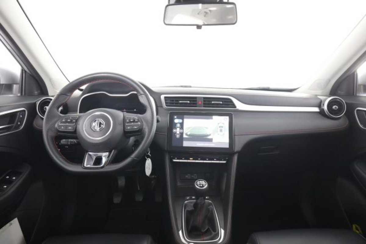 Mg ZS ZS 1.5 Luxury (4)