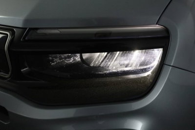 Jeep Avenger 1.2 turbo Altitude fwd 100cv (9)