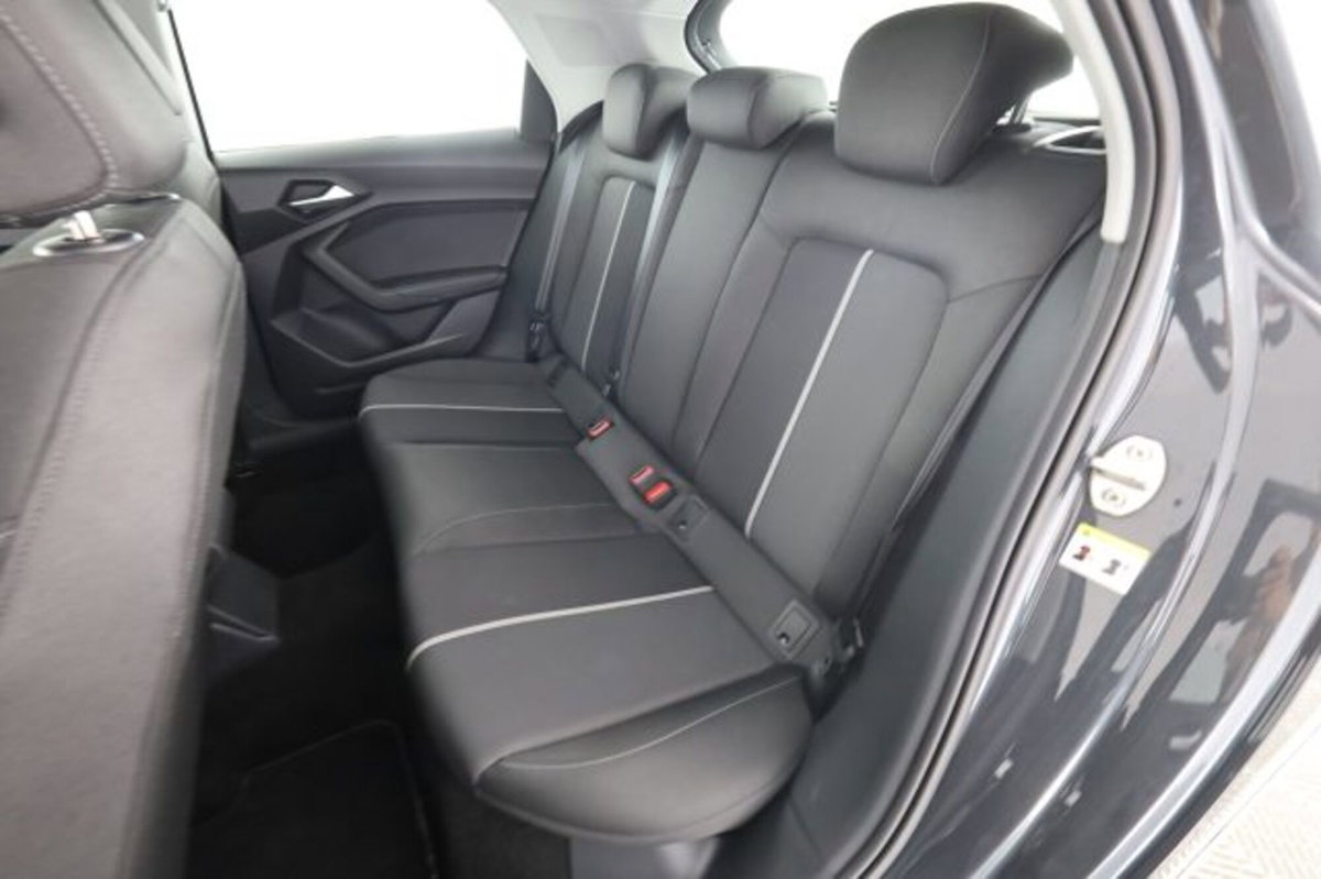 Audi A1 Sportback 25 TFSI Admired Advanced (12)