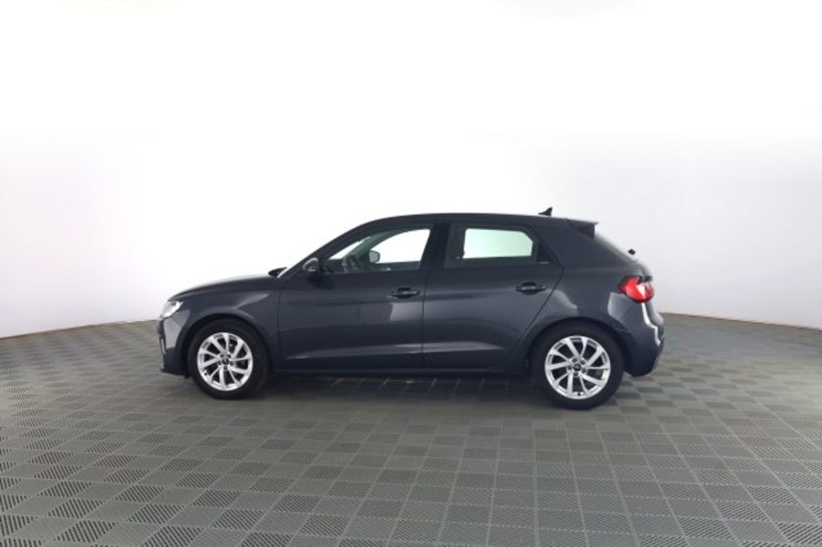 Audi A1 Sportback 25 TFSI Admired Advanced (7)