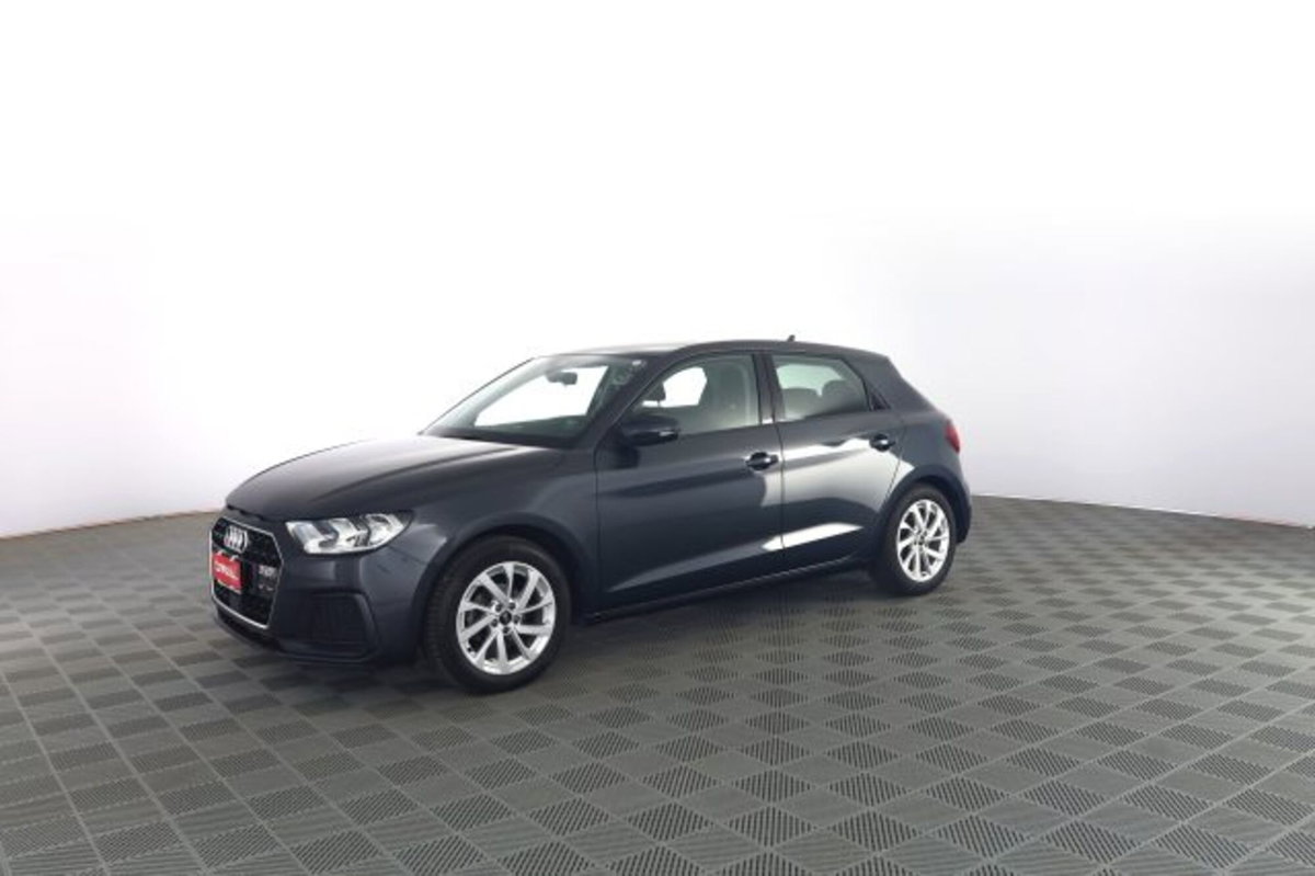 Audi A1 Sportback 25 TFSI Admired Advanced (8)