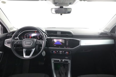 Audi Q3 40 TDI quattro S tronic Business (4)