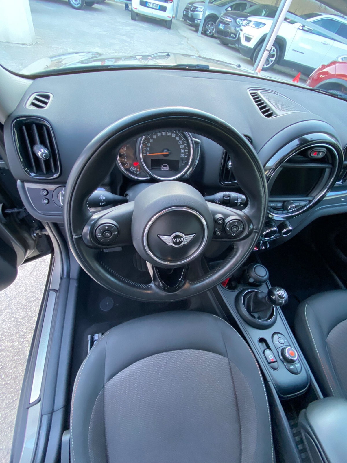 MINI Mini Countryman 1.5 One D Business Countryman (7)