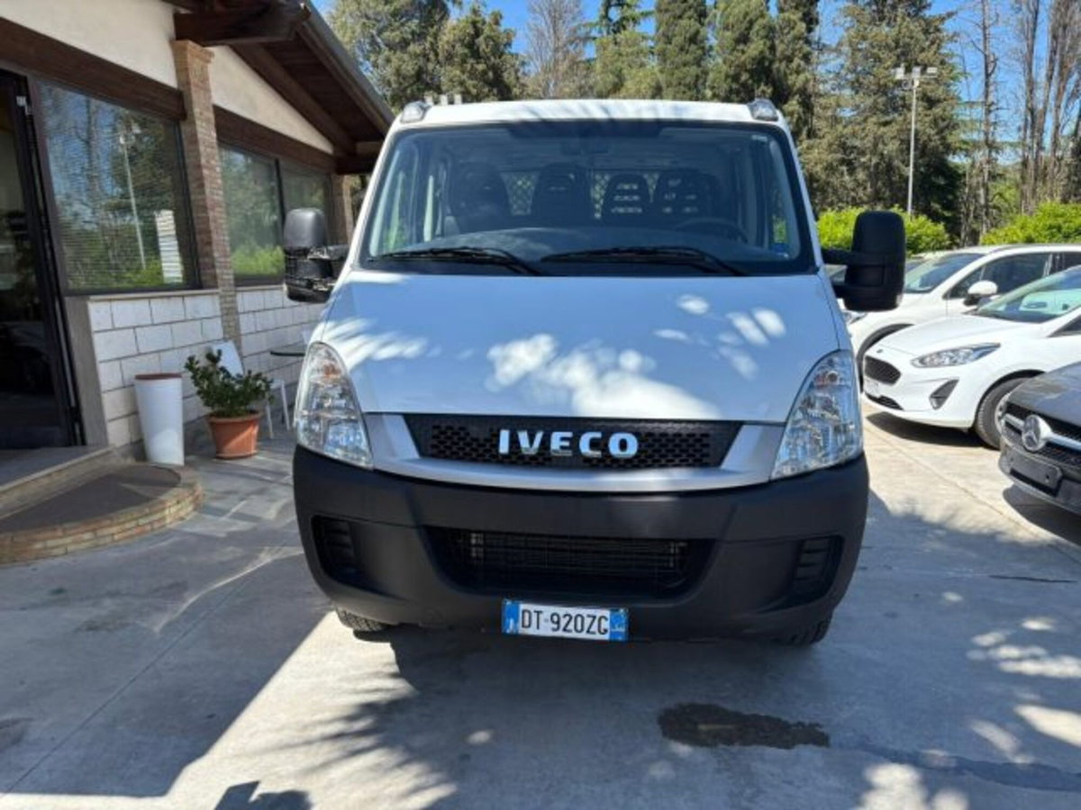 Iveco Daily Telaio 35C11 2.3 HPT PLM-RG Cabinato (2)