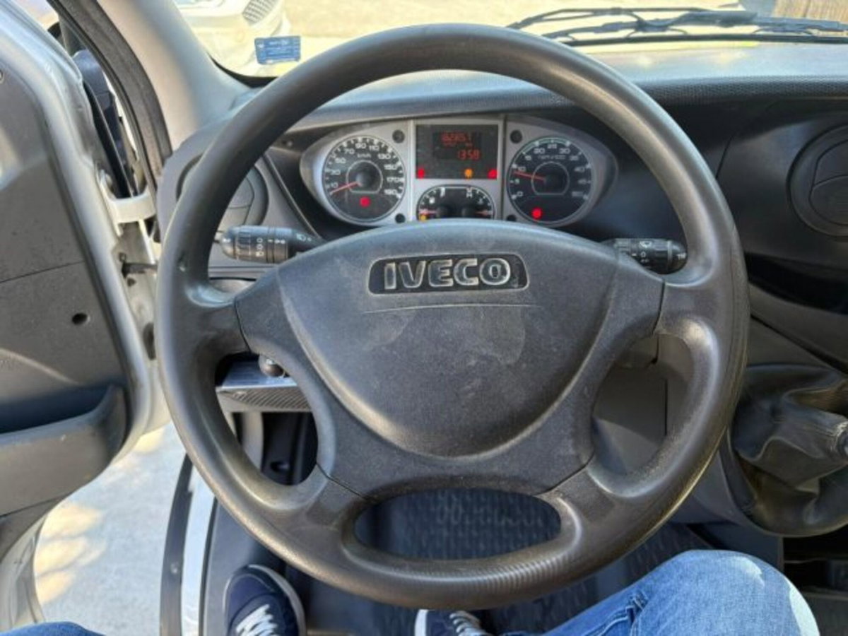 Iveco Daily Telaio 35C11 2.3 HPT PLM-RG Cabinato (7)