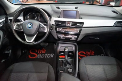 BMW X1 xDrive25e Advantage (5)
