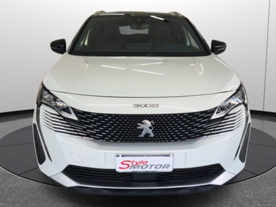 Peugeot 3008 Hybrid 225 e-EAT8 GT (18)