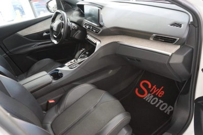 Peugeot 3008 Hybrid 225 e-EAT8 GT (7)