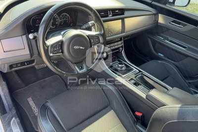 Jaguar XF Sportbrake 2.0 D 180 CV AWD aut. R-Sport (9)