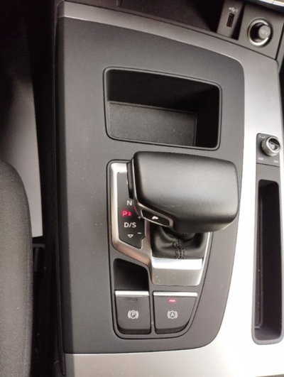 Audi Q5 40 TDI 204 CV quattro S tronic Business (16)