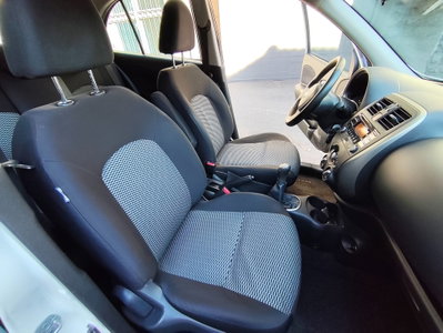 Nissan Micra 1.2 12V 5 porte Tekna (10)