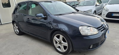Volkswagen Golf 1.9 TDI DPF 5p. GT Sport (11)
