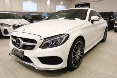 Mercedes-Benz Classe C Coupé 220 d Auto 4Matic Coupé Premium (3)