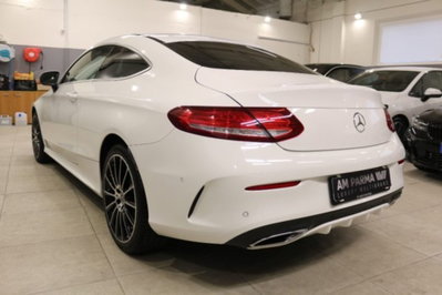 Mercedes-Benz Classe C Coupé 220 d Auto 4Matic Coupé Premium (4)