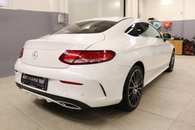 Mercedes-Benz Classe C Coupé 220 d Auto 4Matic Coupé Premium (6)