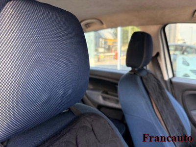 Fiat Grande Punto 1.3 MJT 90 CV 5 porte Emotion (8)