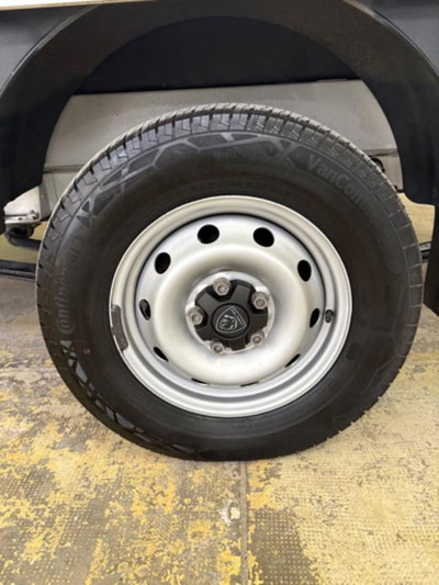 Peugeot Boxer 435 c.fisso L4 2.2 bluehdi 140cv S&S (17)