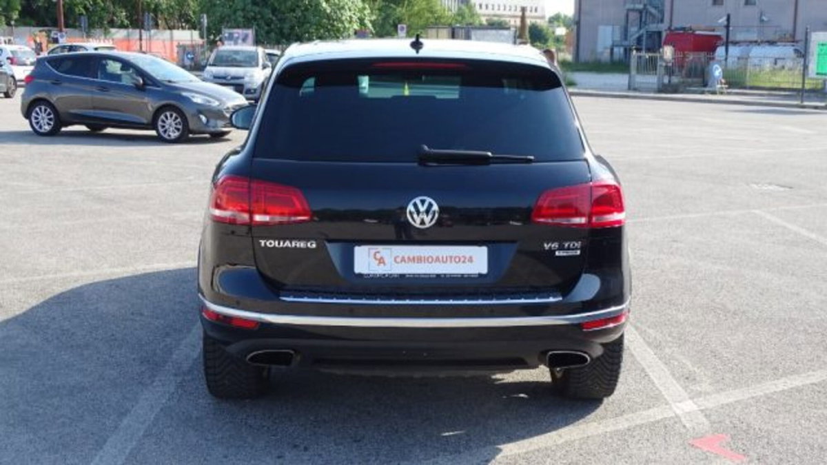 Volkswagen Touareg 3.0 TDI 262 CV tiptronic BlueMotion Technology (6)