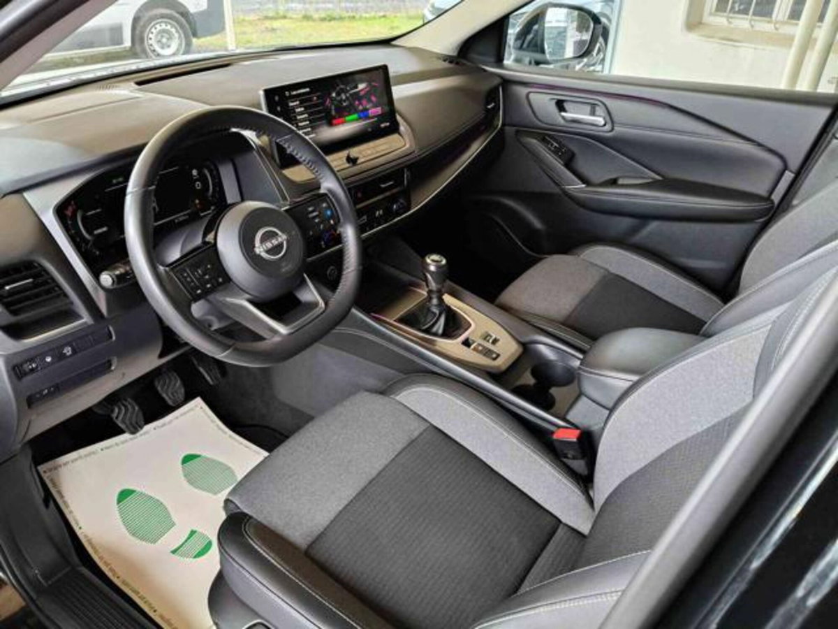 Nissan Qashqai 1.3 mhev N-Connecta 2wd 140cv (7)