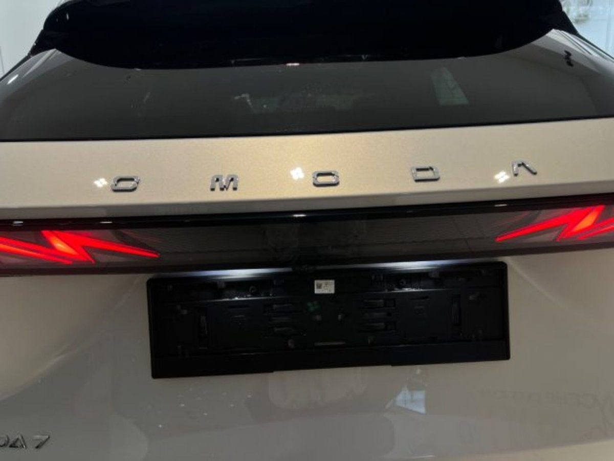 Omoda Omoda 7 SHS-P 1.5 tgdi phev Premium (17)