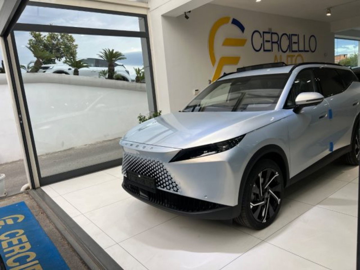 Omoda Omoda 7 SHS-P 1.5 tgdi phev Premium (3)