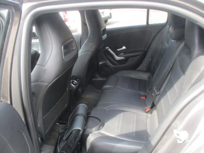 Mercedes-Benz Classe A Sedan 180 d Automatic 4p. Executive (12)