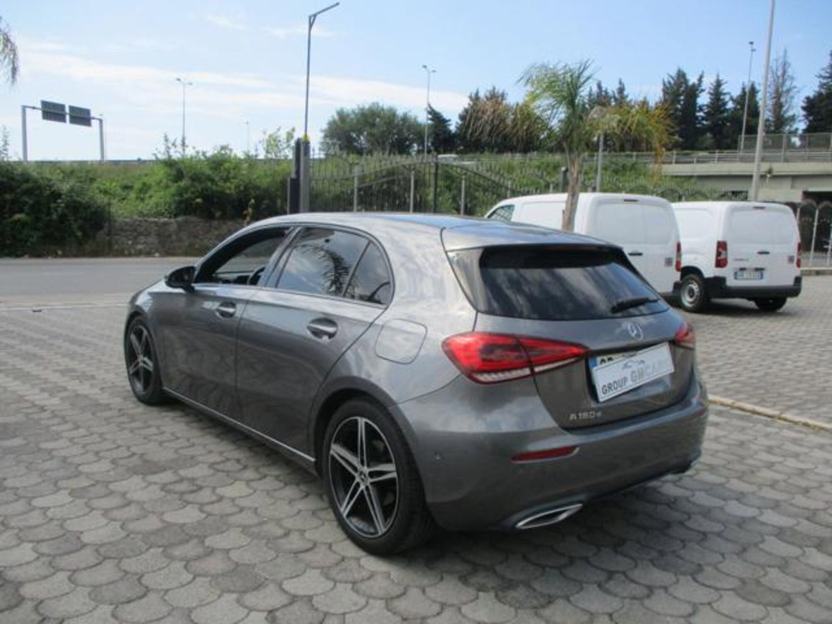 Mercedes-Benz Classe A Sedan 180 d Automatic 4p. Executive (6)