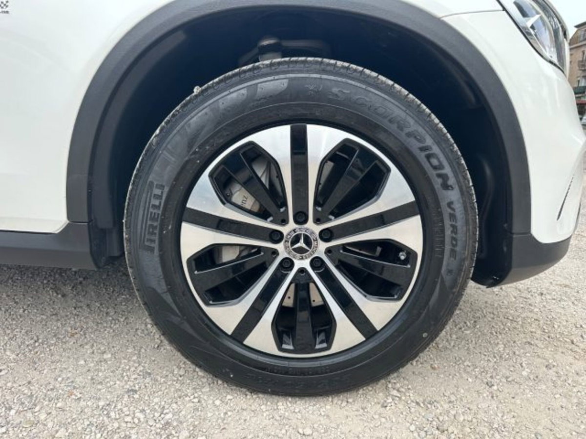 Mercedes-Benz GLC SUV 300 de 4Matic EQ-Power Premium (18)