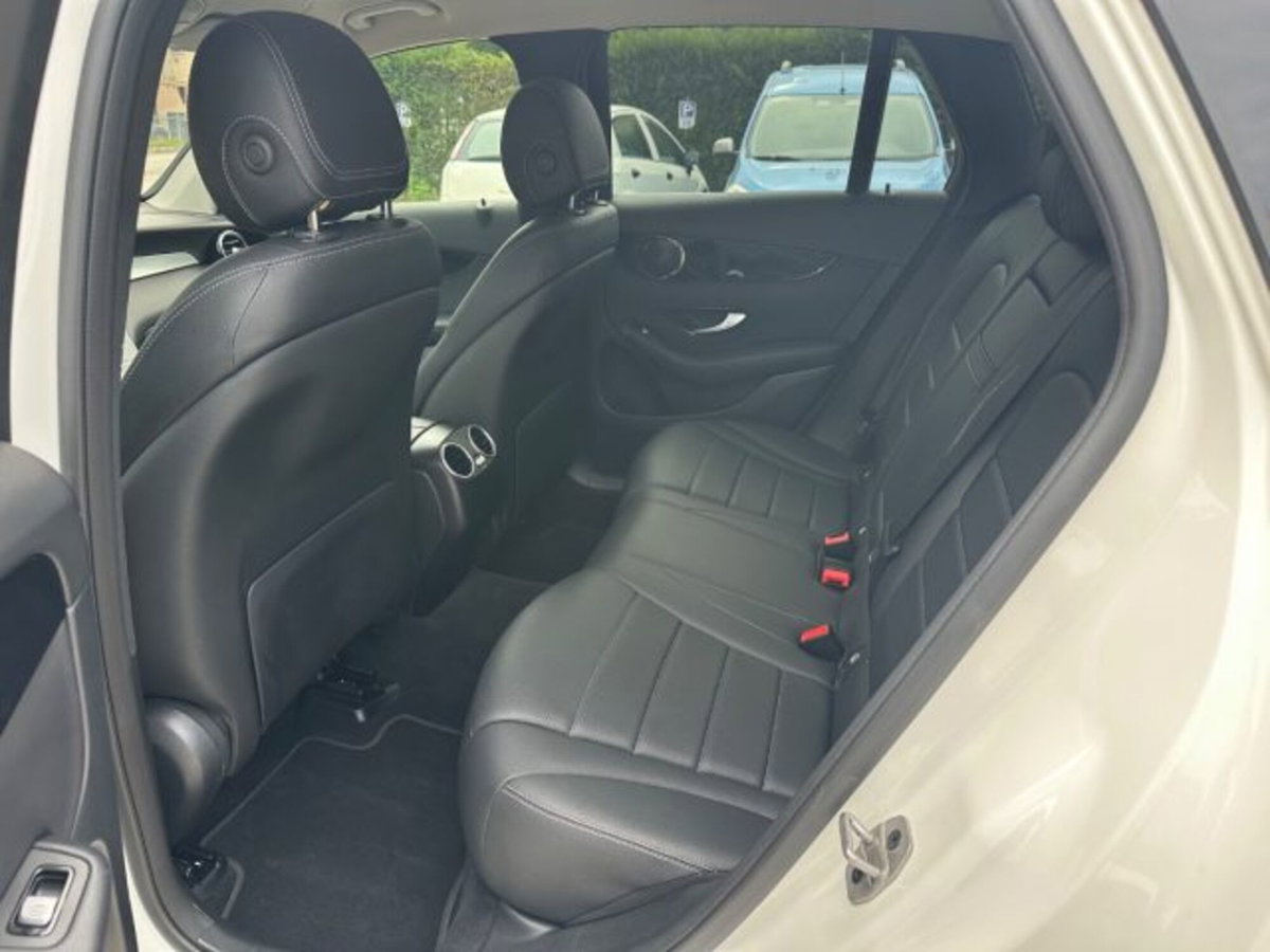 Mercedes-Benz GLC SUV 300 de 4Matic EQ-Power Premium (6)